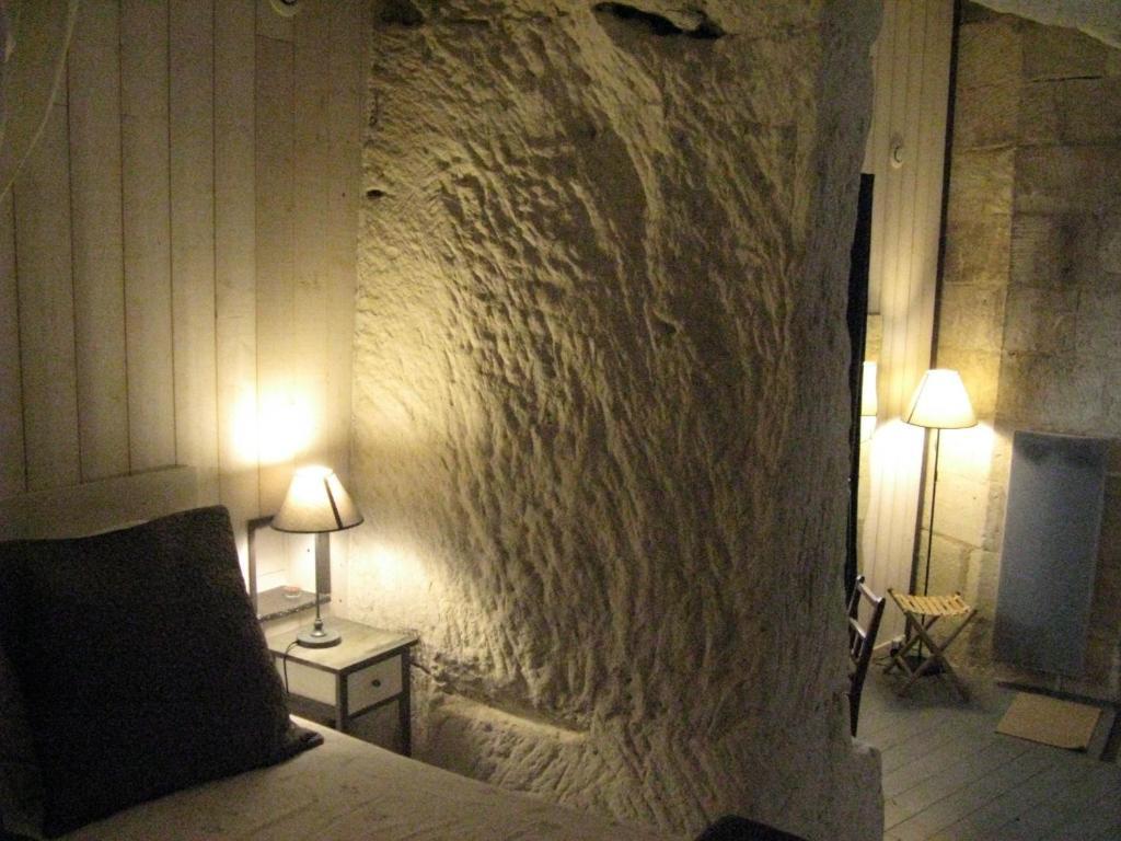 Les Troglos de Beaulieu Loches Habitación foto